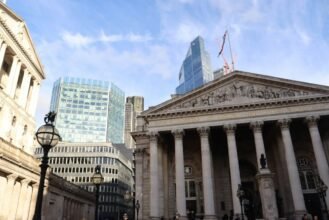 Best Banks for Immigrants in the United States