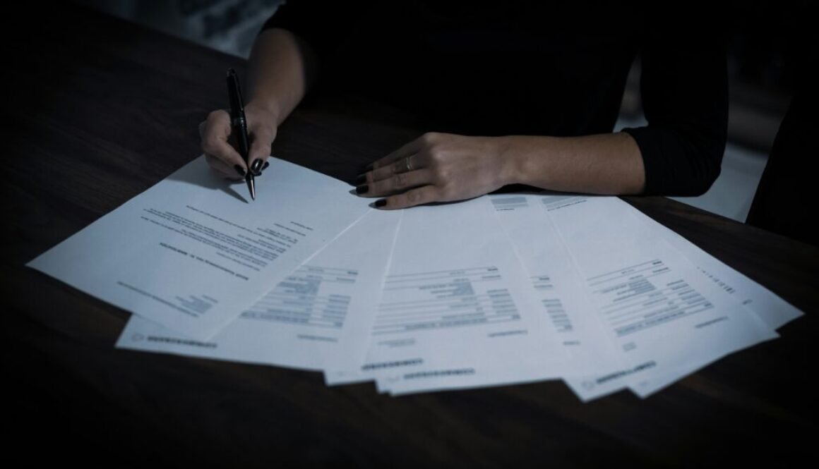 dimitri-karastelev-ZH4FUYiaczY-unsplash