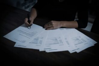 Do Immigrants Have to Pay Taxes in the United States?