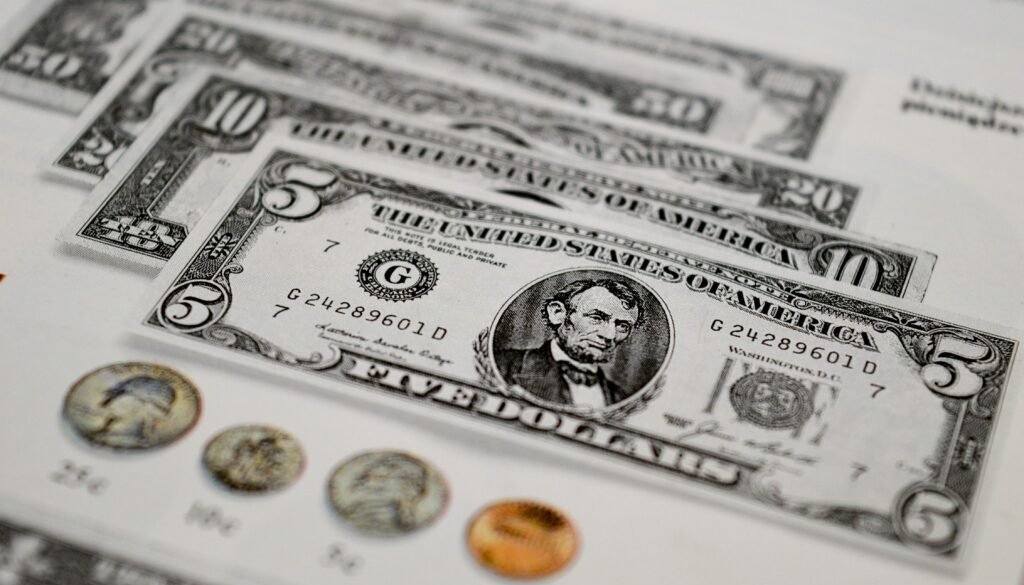 lukasz-radziejewski-RsRZRQZX868-unsplash