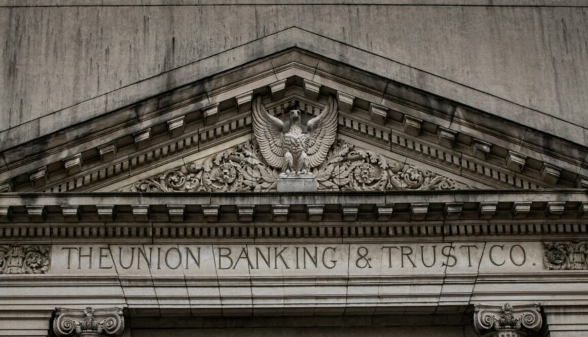 luke-shaffer-SIeX5Ml89Cc-unsplash