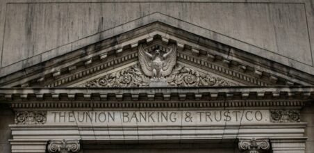 How Direct Deposit Works in the United States