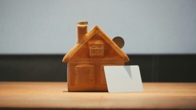 9 Loan Mistakes Immigrants Make in the United States (And How to Avoid Them)