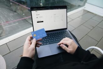 How International Students Can Open a Bank Account Without an SSN