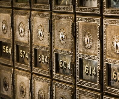 tim-evans-Uf-c4u1usFQ-unsplash